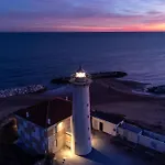 Bright With Terrace-beahost דירה ביביונה