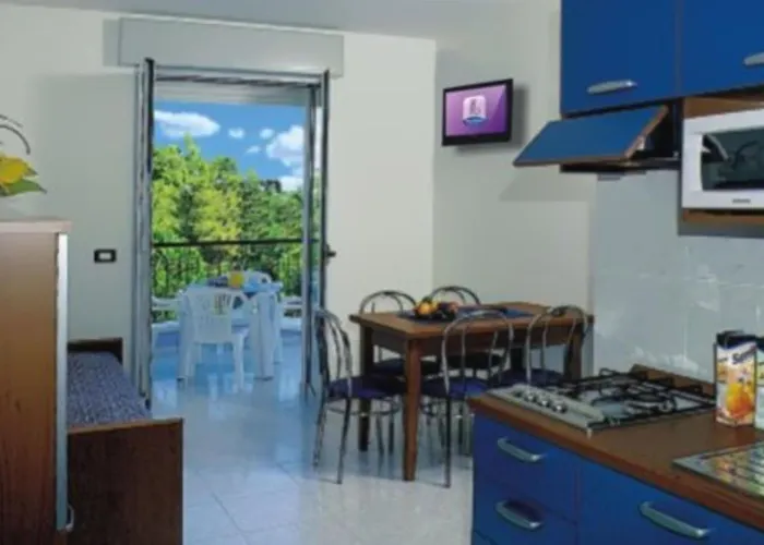 Apartment Bright With Terrace-beahost *