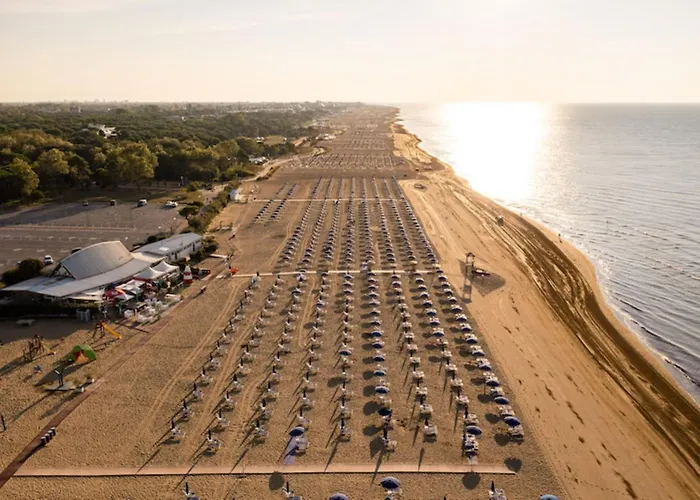 Bright With Terrace-beahost Apartmán